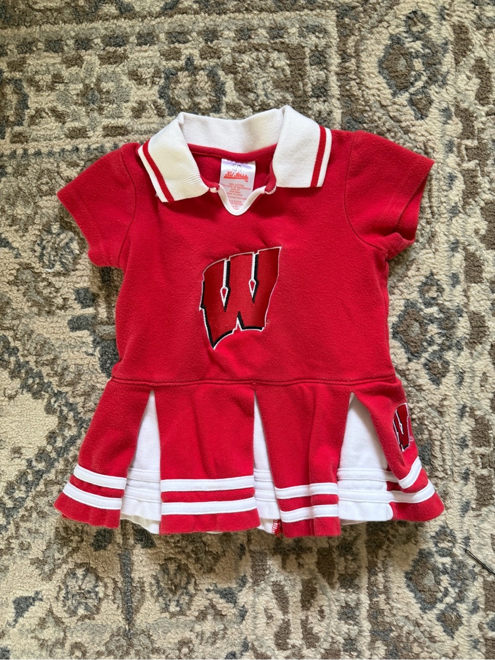 NCAA Wisconsin Badgers Cheerleader Toddler Dress Size 2T - Picture 2 of 6
